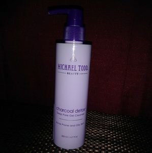 Michael Todd Charcoal Detox Deep Pore Gel Cleanser